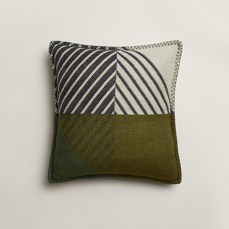 H Diagonale pillow | Hermès UAE